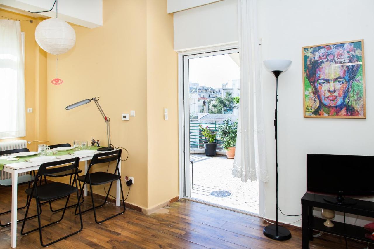 Bright Apt. With Lovely View In Lycabettus! Apartment Athens Luaran gambar
