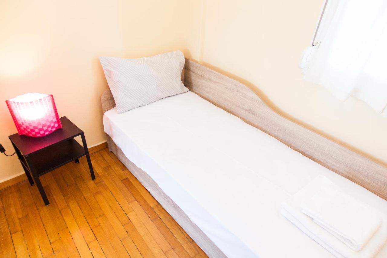 Bright Apt. With Lovely View In Lycabettus! Apartment Athens Luaran gambar