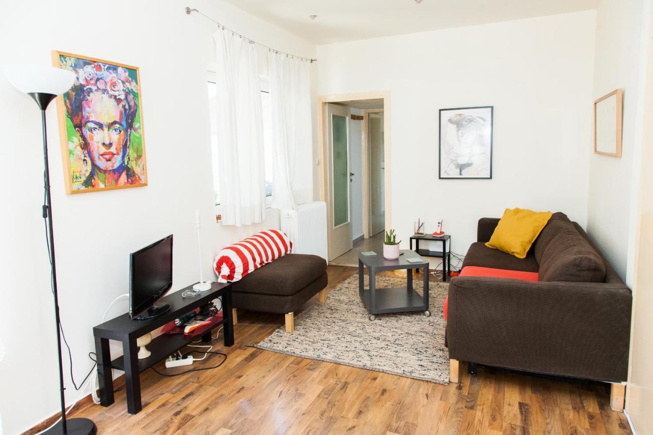 Bright Apt. With Lovely View In Lycabettus! Apartment Athens Luaran gambar