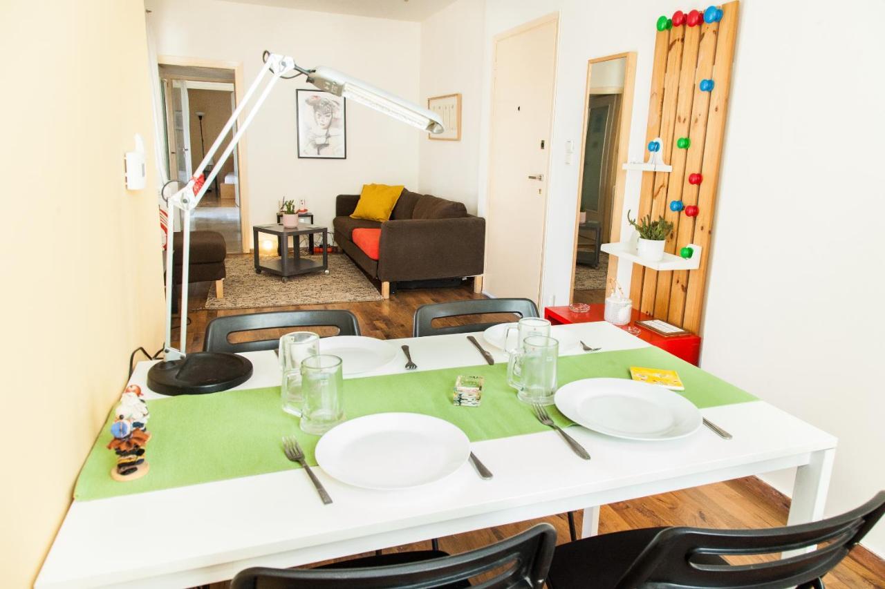Bright Apt. With Lovely View In Lycabettus! Apartment Athens Luaran gambar